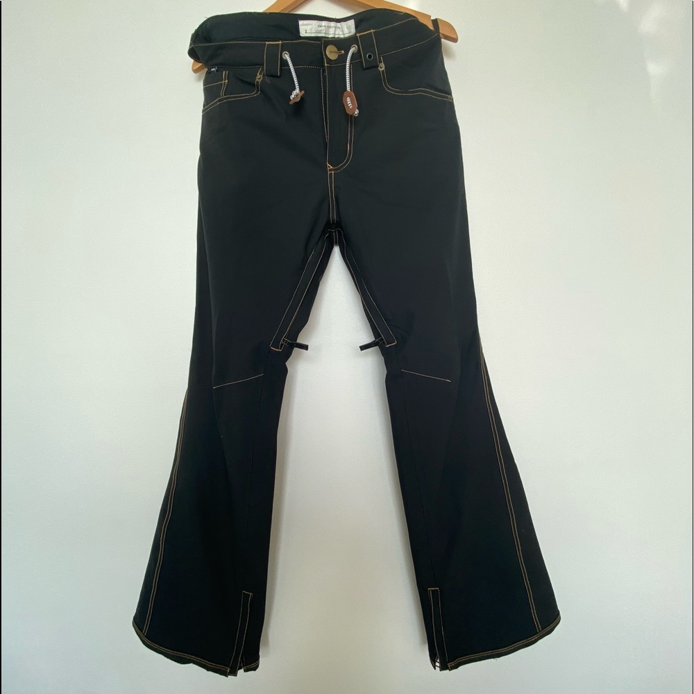 Snowboard Pants - Burton’s Analog